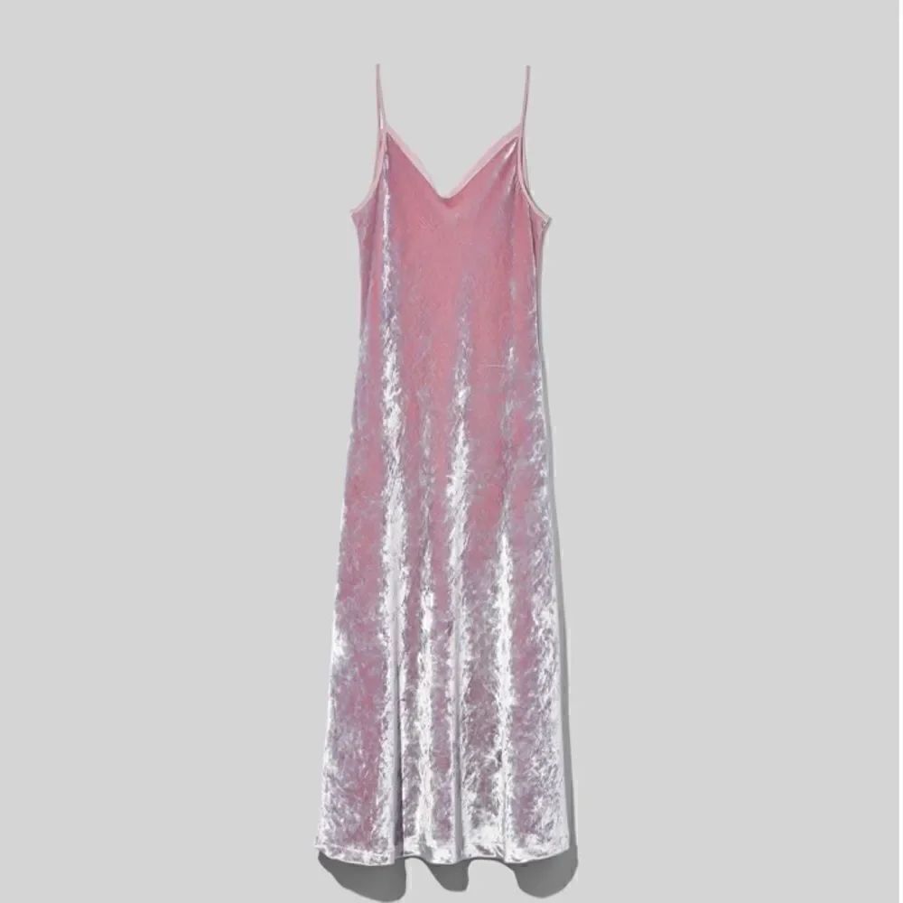 THE
BIAS SLIP DRESS  - Picture 7 of 16